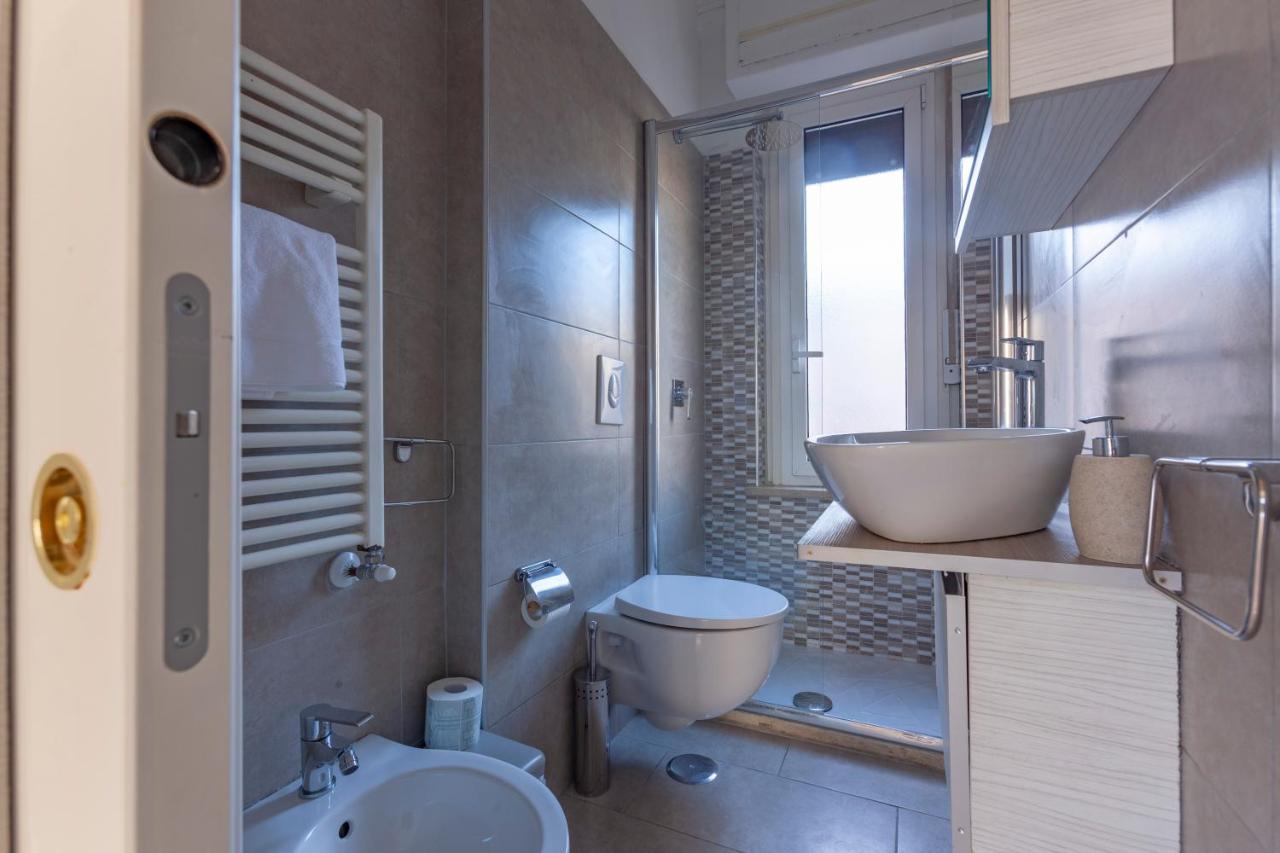 Apt10a - & Terrace * Rom
